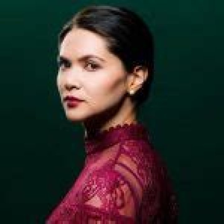 How Old Is Lilan Bowden? Age, Husband, Net Worth & Facts